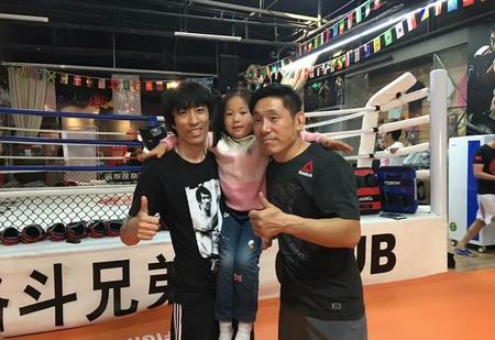 UFC史上公认的最强是谁(ufc最牛选手)