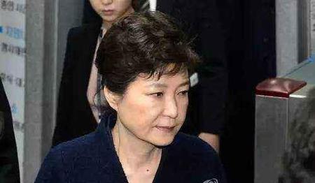 朴槿惠终审获刑17年(朴槿惠,李明博)