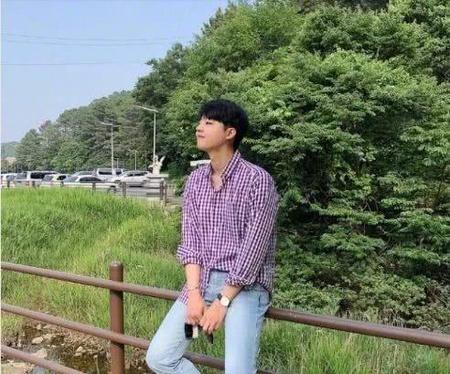 年轻人晚结婚的原因有哪些(现在年轻人结婚越来越晚的原因)