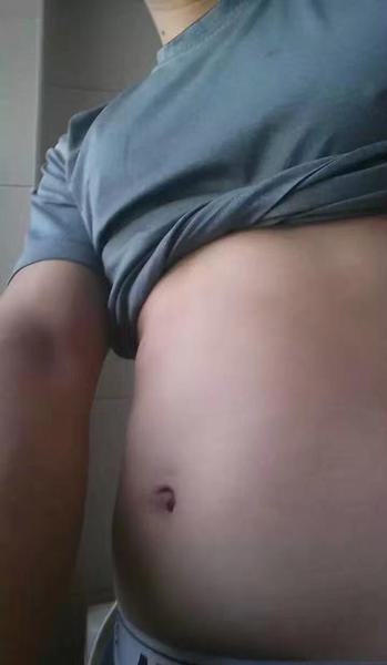 怎样练出人鱼线(怎么练腹肌马甲线)