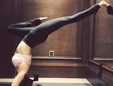 曲筱绡说樊胜美是捞女是哪集(欢乐颂安迪抱曲筱绡)