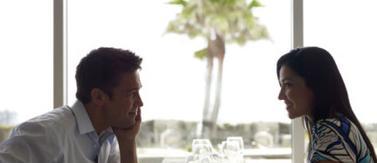 相亲怎么开场白(我们在倾听的同时,应该( ))