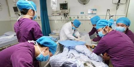 人死后粪便会流出来吗(人死前大便要排干净)