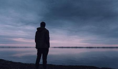 一个传奇的故事(雨后沈从文赏析)