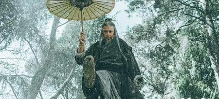 雪中悍刀行和李淳罡互换一臂的是谁