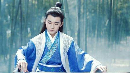 主角地位很高的玄幻小说(主角实力强大但低调的玄幻小说)