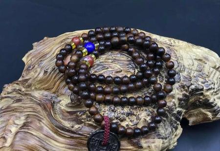 几十块的崖柏手串是真的吗(价格十万元的崖柏图片)