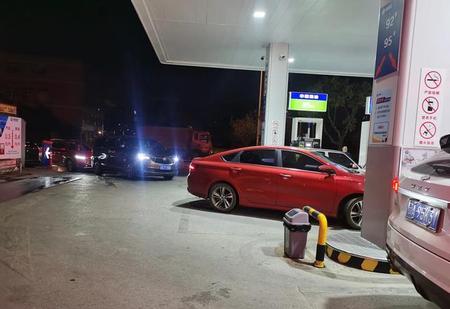 跑网约车挣钱吗(开网约车赚钱怎么样)