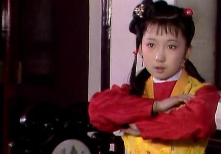 红楼梦巧姐舅舅为什么卖她(红楼梦王熙凤女儿巧姐)