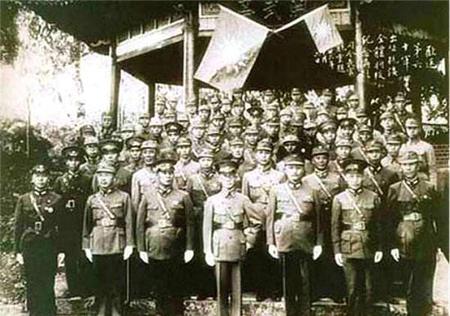 滇军和川军的战斗力(川军湘军桂军实力排行)