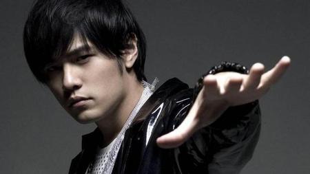 天青色等烟雨而我却在等你什么意思(看青色的烟雨下一句是什么意思)