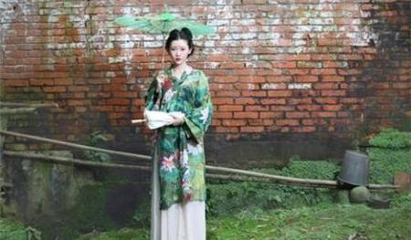 摆脱世俗的高雅境界(摆脱世俗的高雅境界的词语)