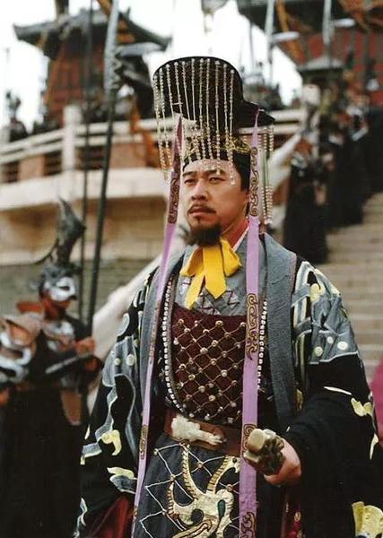 儿子继承皇位叫什么制