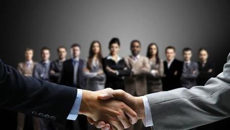 说话特别直的人的性格(说话直是情商低吗)