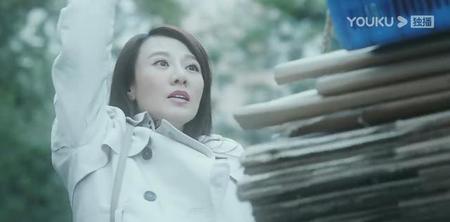 法证先锋4路易斯的扮演者