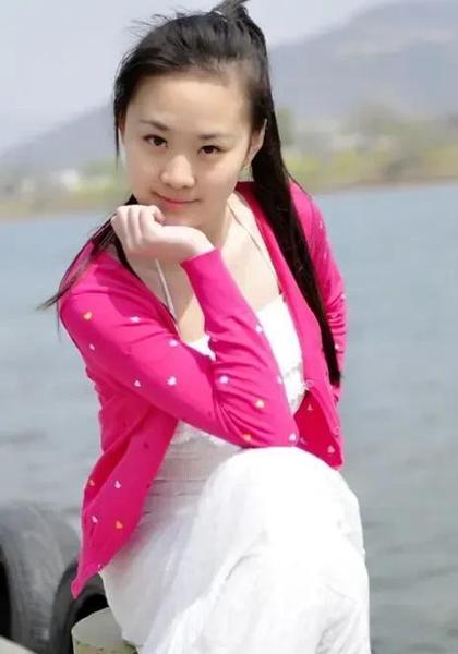 前女友婚后还联系我(前女友都结婚了还和我联系怎么办)