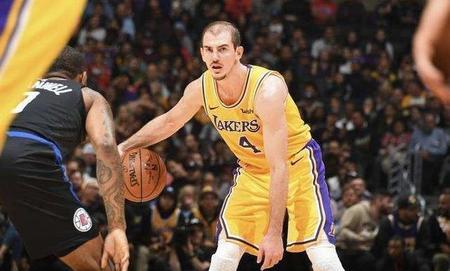 2021年湖人会和卡鲁索续约么(湖人卡鲁索合同)