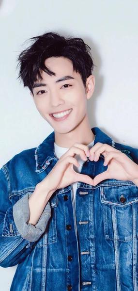 肖战做了哪些好事(肖战粉丝怎么回事)